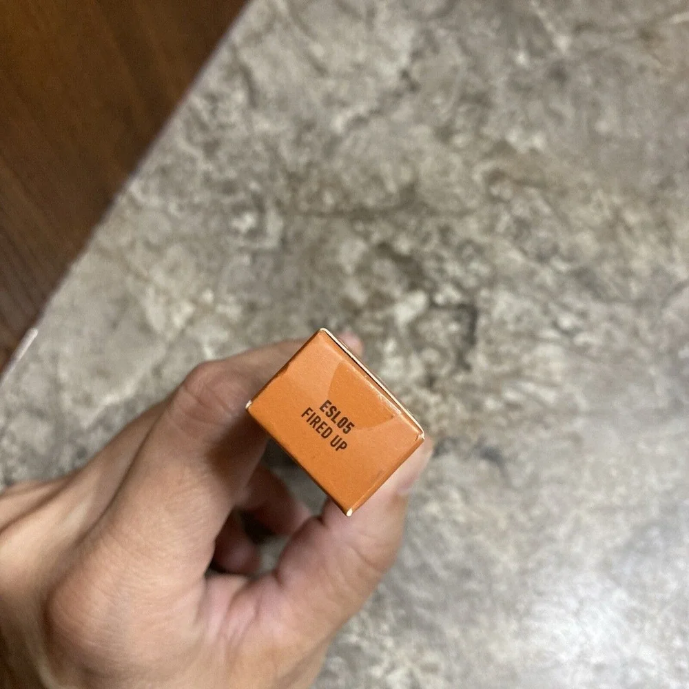 NYX Epic Smoke Liner Angled eyeliner & Blender ESL05 Fired Up‎ 0.005oz